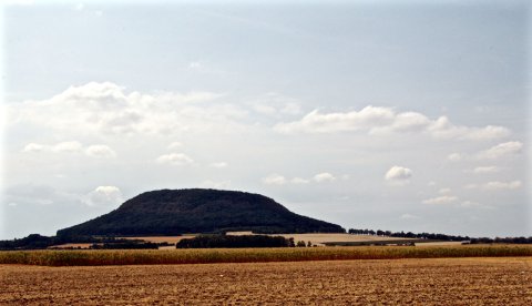 Der Berg Říp (St.-Georgs-Berg) in Nordböhmen